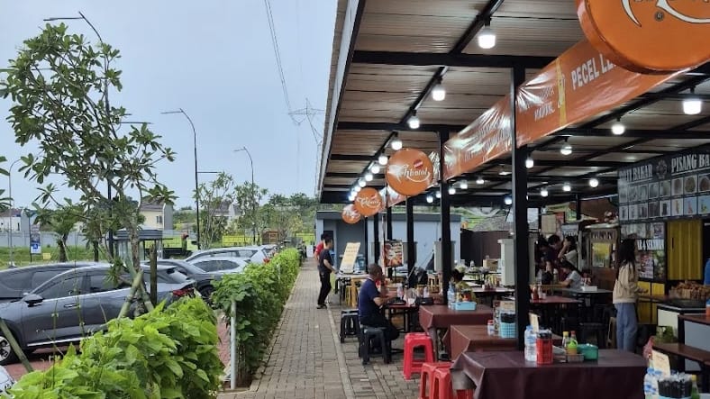PUDOT: Rasa Autentik di Taman Gading yang Menggugah Selera